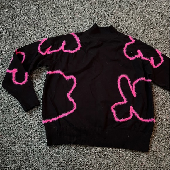 Modest Black Pink Flower Embroidered Mohair Design Mockneck Long-Sleeve Sweater - Picture 4 of 13